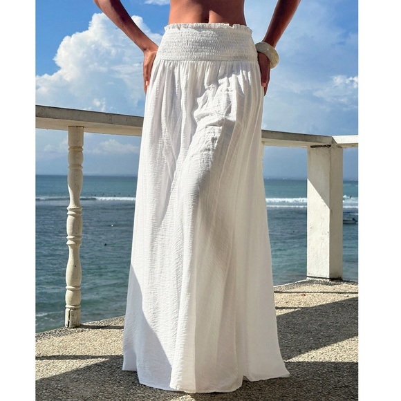 Solid High Waisted A-line Minimalist Maxi Skirt  
 - Picture 9 of 10